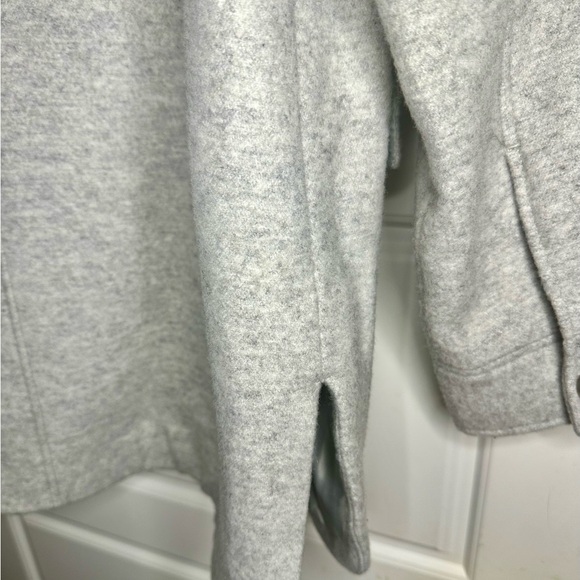 Madewell Light Gray Shacket - Picture 5 of 5